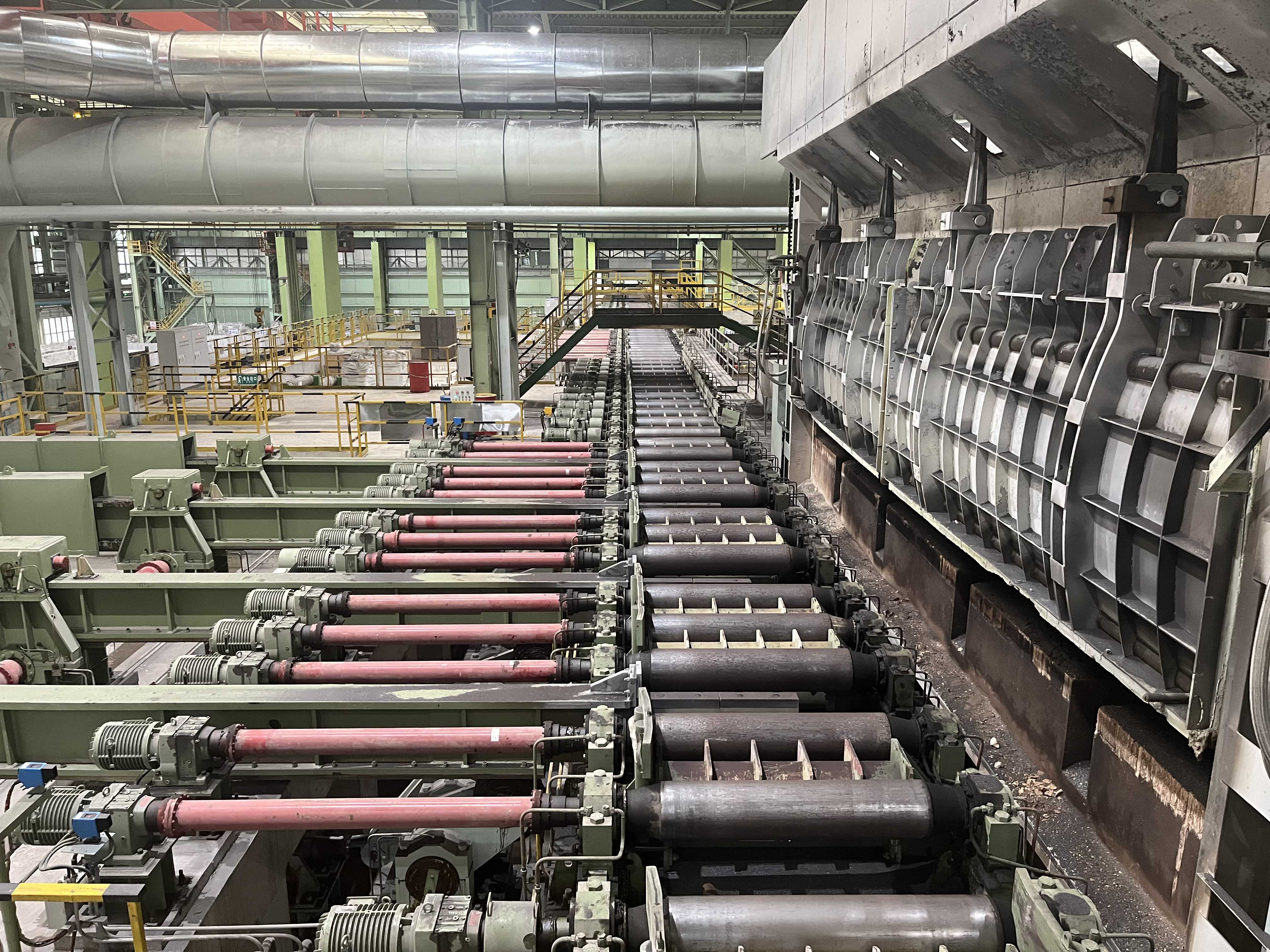 青拓特鋼1780mm輥道類設(shè)備